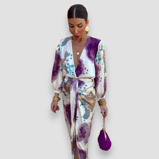 Sereia™ – Elegant V-Neckline Dress for Chic Occasions