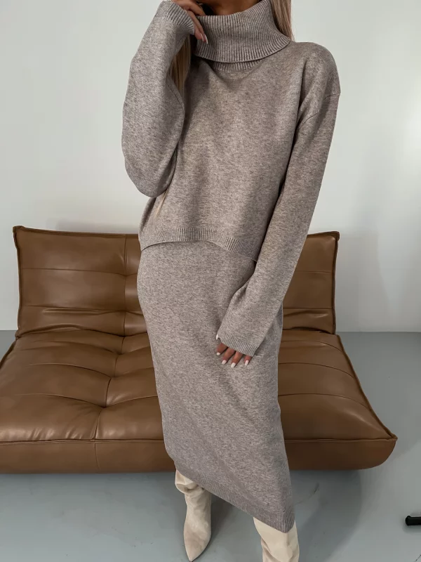 Chloe Knit Set | Stylish Spring Ensemble Melbourne Gallery