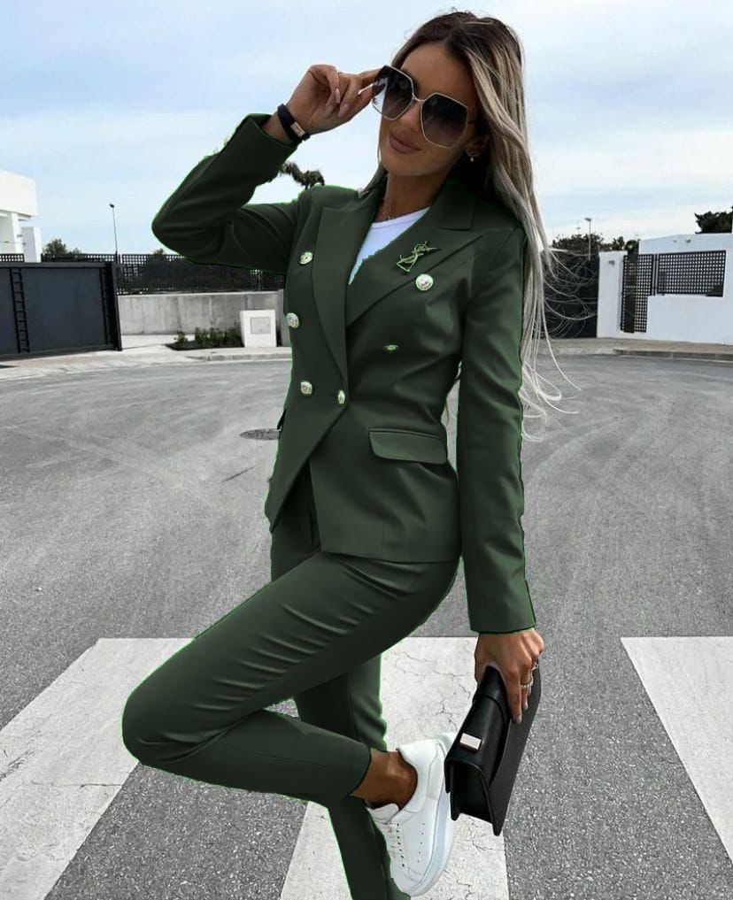 Alessia™ | Elegant Tailored Suit Melbourne Gallery