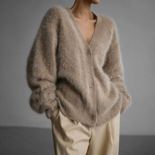 Eva™ – Plush Fur Cardigan for Luxurious Comfort